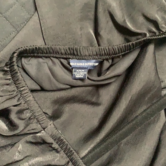 AEO Black Off-Shoulder Silky Top - Picture 4 of 6